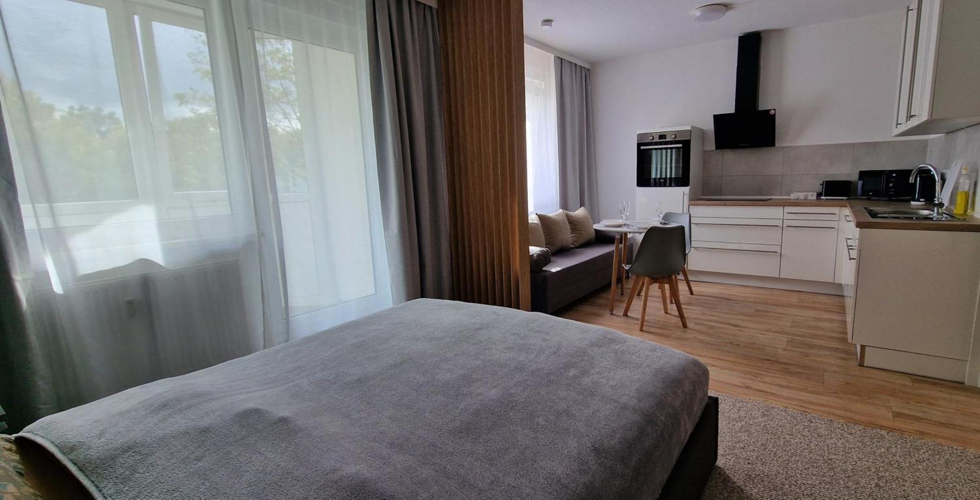 Zentrum Apartment - Oled Tv - Ps4 - Balkon - Parking เคมนิตซ์ ภายนอก รูปภาพ
