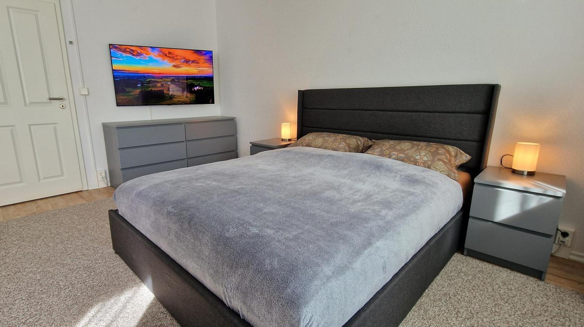 Zentrum Apartment - Oled Tv - Ps4 - Balkon - Parking เคมนิตซ์ ภายนอก รูปภาพ